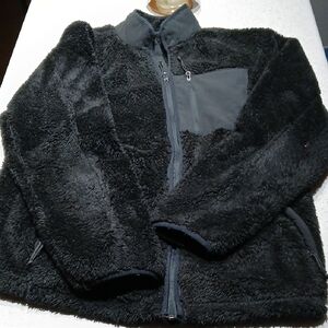 Cozy Black zipup Fleece Jacket sz S